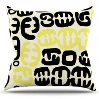 East Urban Home Oliver by Theresa Giolzetti Outdoor Throw Pillow EHME7063